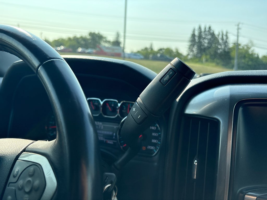 Chevrolet Silverado 1500 LT 2017 à Bathurst, Nouveau-Brunswick - 17 - w1024h768px