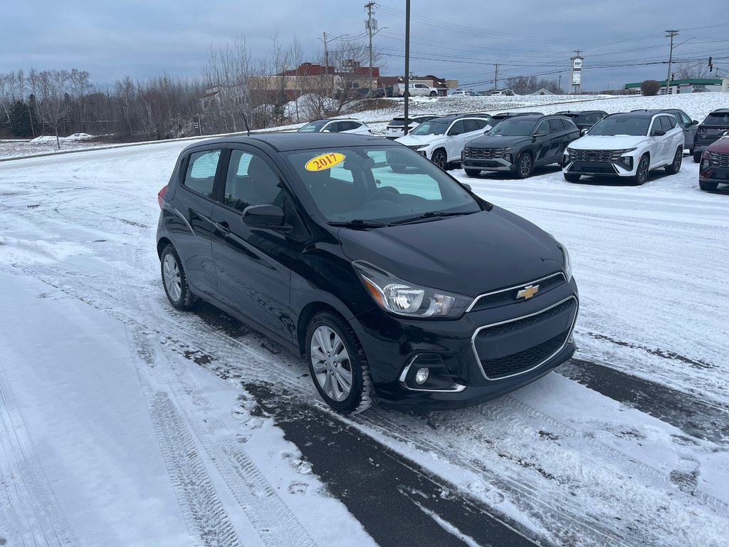 2017 Chevrolet Spark LT in Bathurst, New Brunswick - 3 - w1024h768px