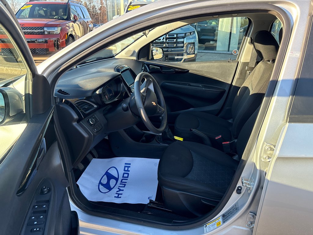 Chevrolet Spark 1LT 2022 à Bathurst, Nouveau-Brunswick - 9 - w1024h768px