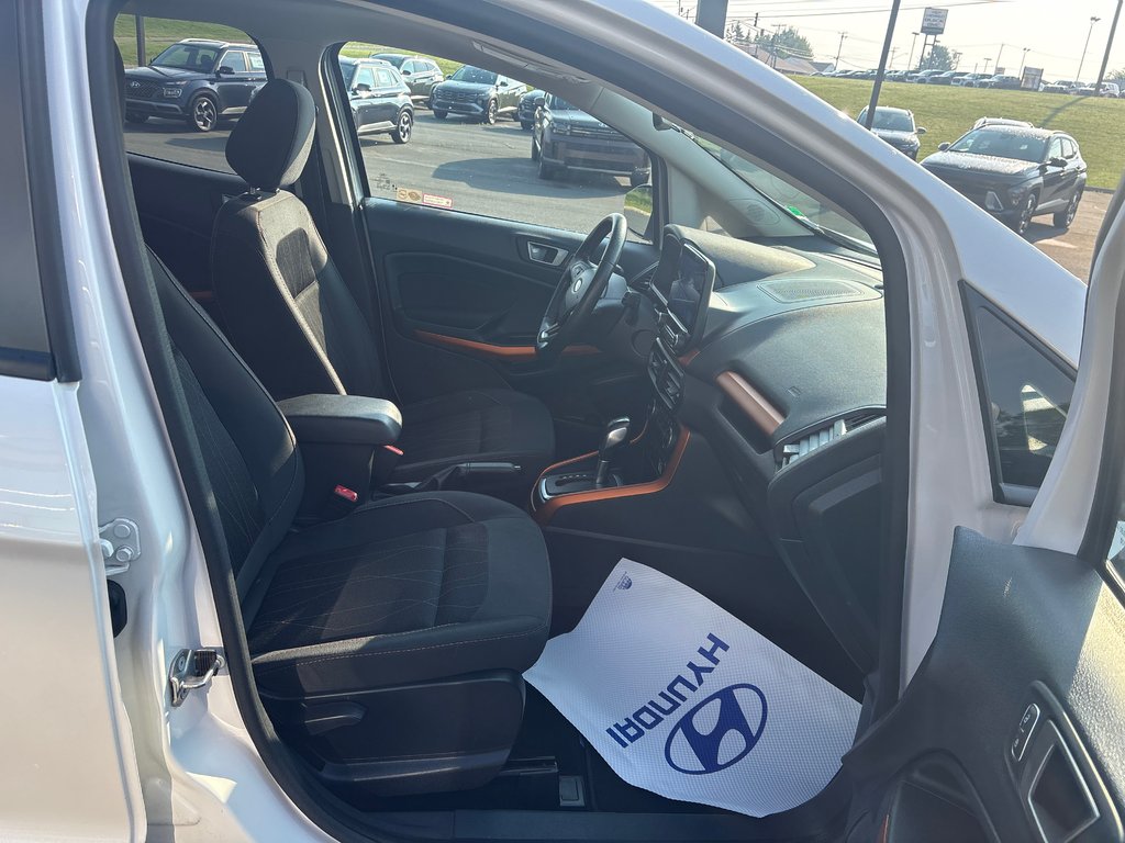 2022 Ford EcoSport SE in Bathurst, New Brunswick - 8 - w1024h768px
