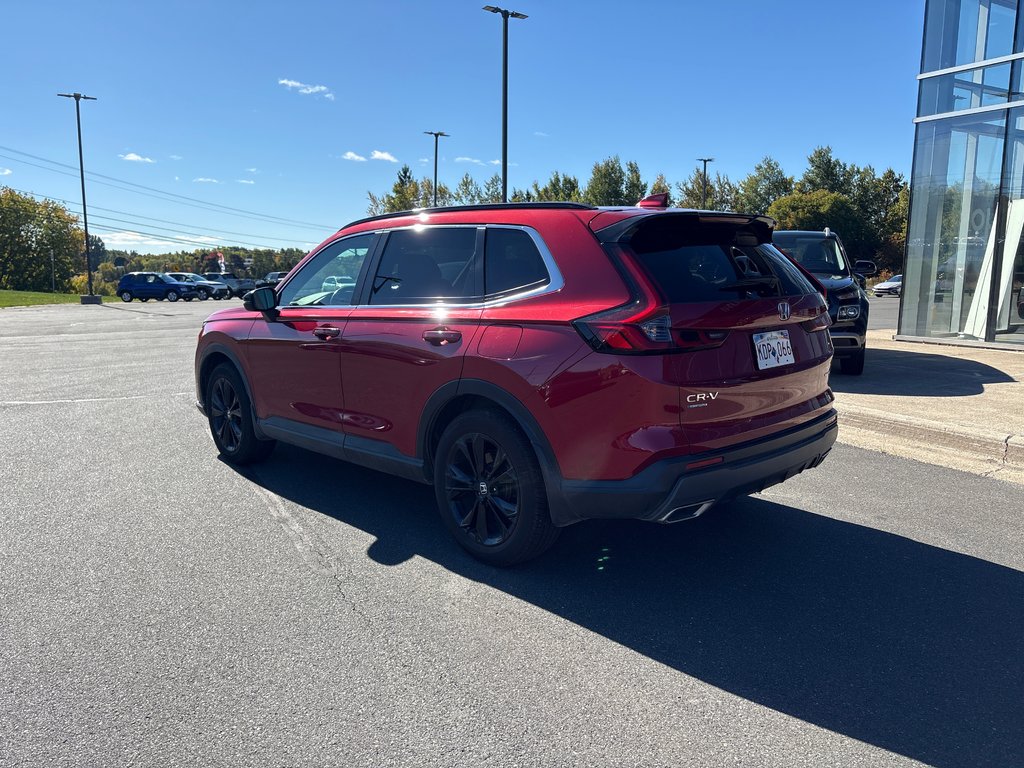 2023 Honda CR-V HYBRID Touring in Bathurst, New Brunswick - 7 - w1024h768px