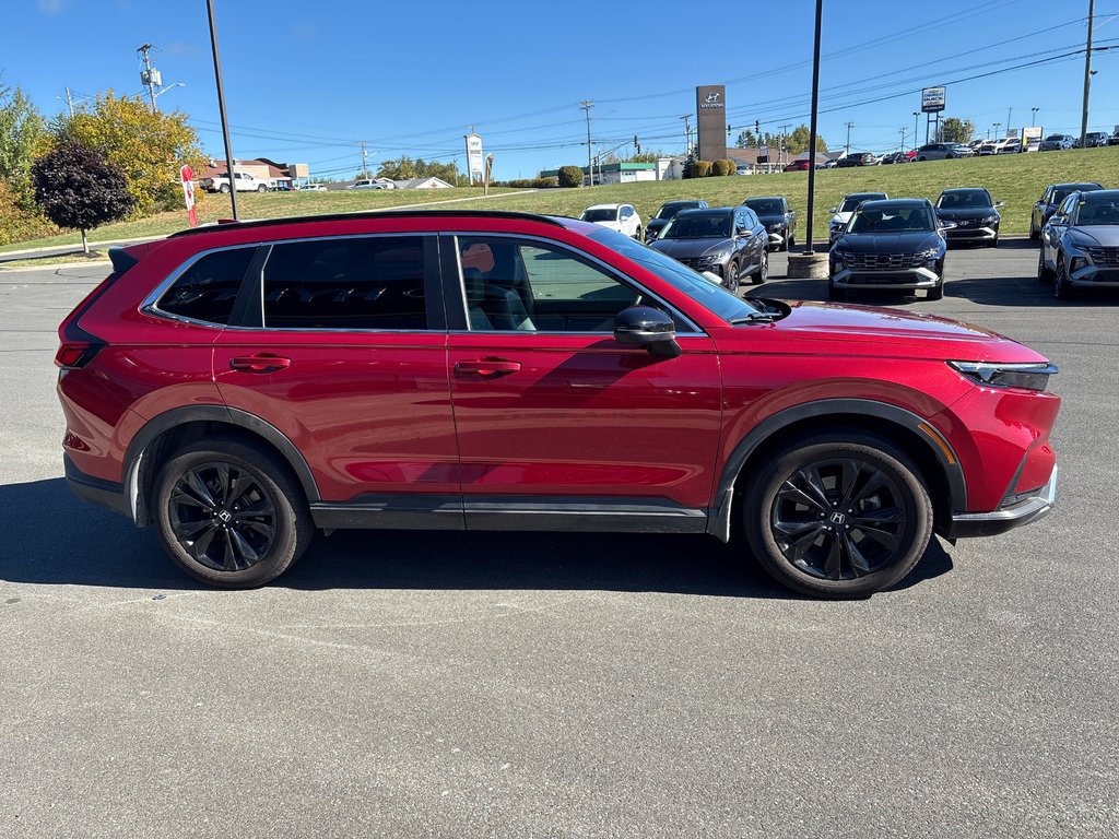 2023 Honda CR-V HYBRID Touring in Bathurst, New Brunswick - 4 - w1024h768px
