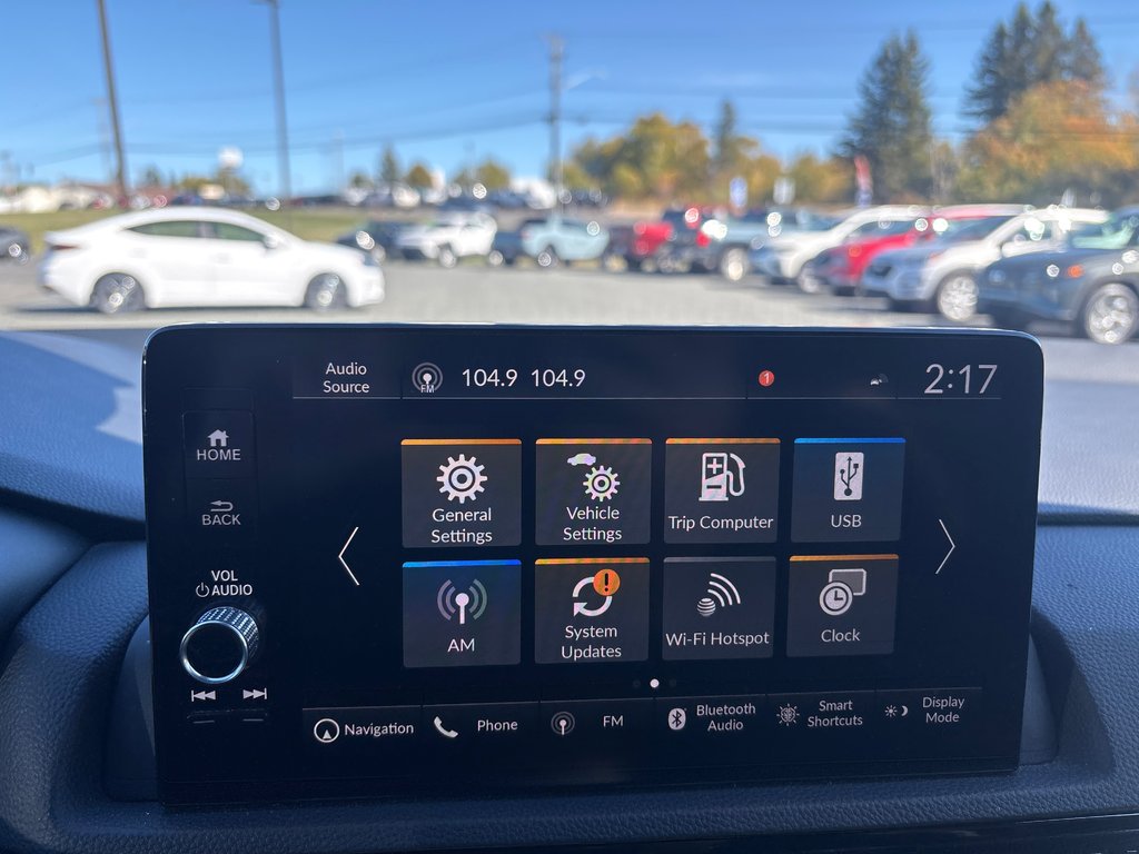 2023 Honda CR-V HYBRID Touring in Bathurst, New Brunswick - 17 - w1024h768px