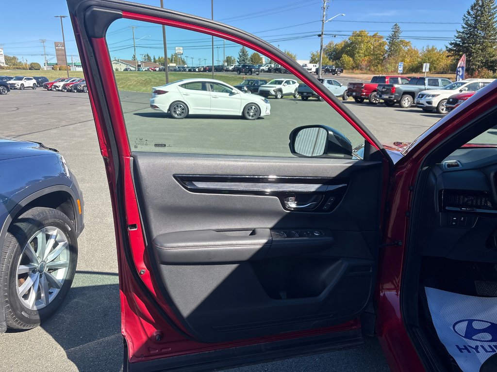2023 Honda CR-V HYBRID Touring in Bathurst, New Brunswick - 22 - w1024h768px