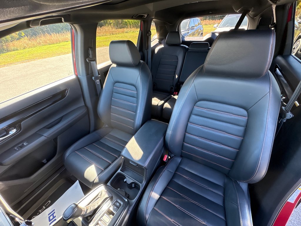 2023 Honda CR-V HYBRID Touring in Bathurst, New Brunswick - 12 - w1024h768px