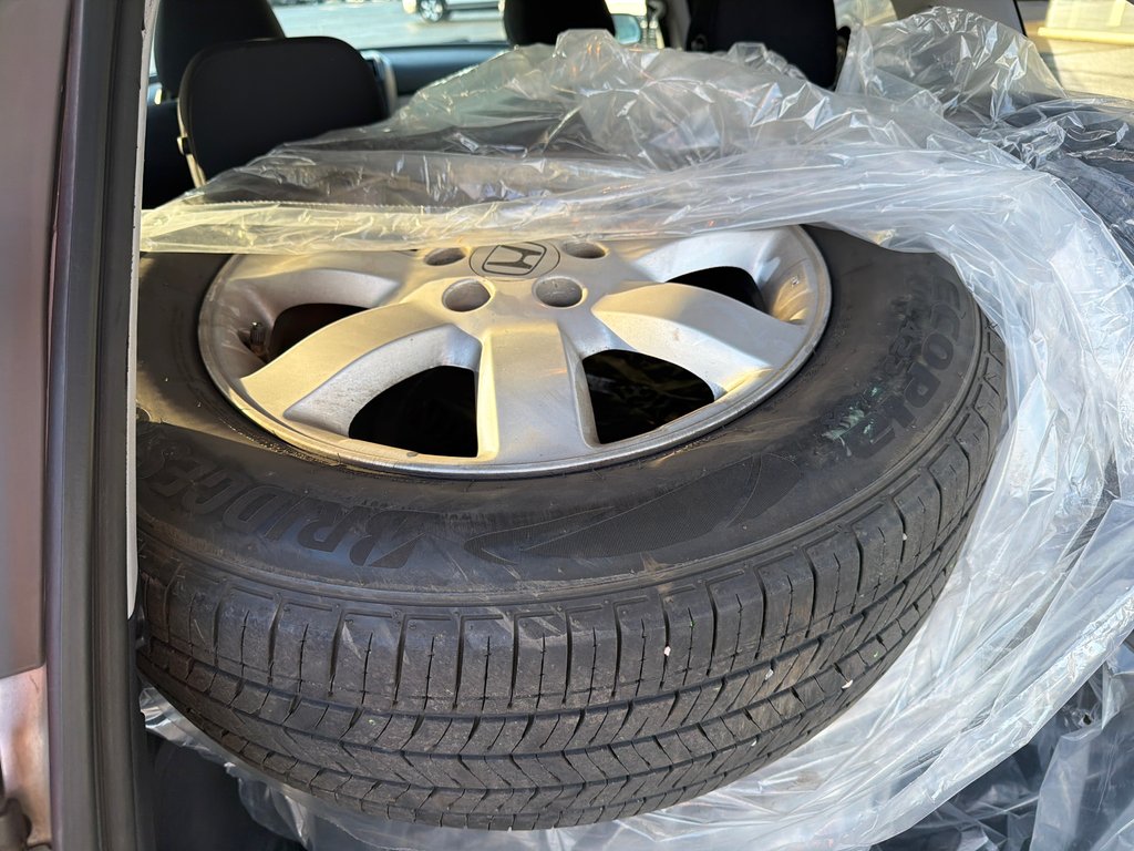 Honda CR-V LX 2011 à Bathurst, Nouveau-Brunswick - 15 - w1024h768px