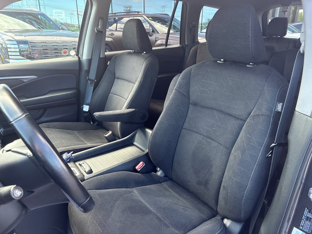 2019 Honda Pilot EX in Bathurst, New Brunswick - 8 - w1024h768px