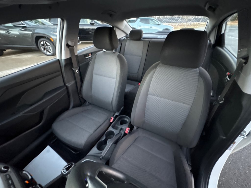 2019 Hyundai Accent Essential w/Comfort Package in Bathurst, New Brunswick - 13 - w1024h768px