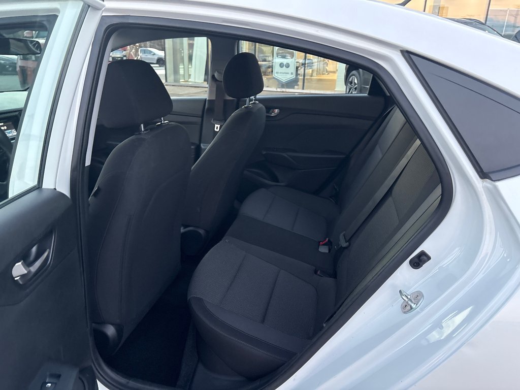 2019 Hyundai Accent Essential w/Comfort Package in Bathurst, New Brunswick - 9 - w1024h768px