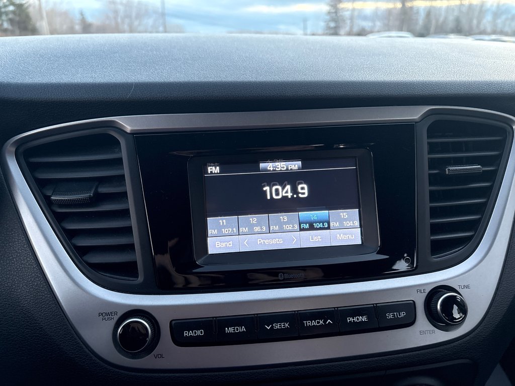 2019 Hyundai Accent Essential w/Comfort Package in Bathurst, New Brunswick - 17 - w1024h768px
