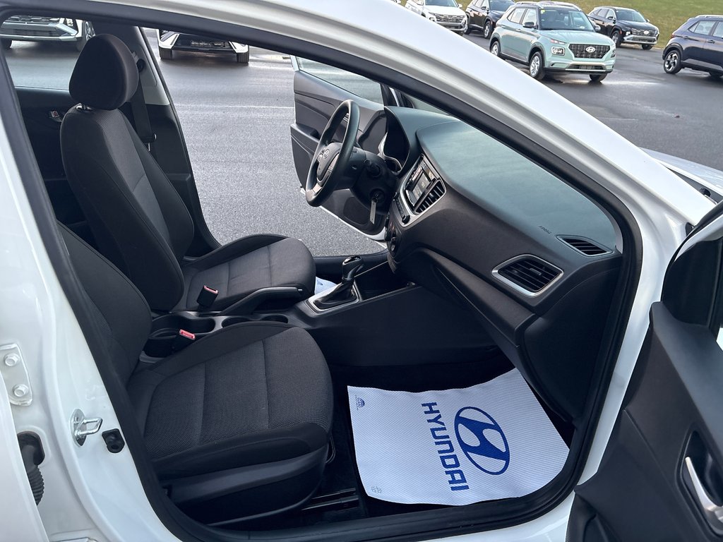 2019 Hyundai Accent Essential w/Comfort Package in Bathurst, New Brunswick - 10 - w1024h768px
