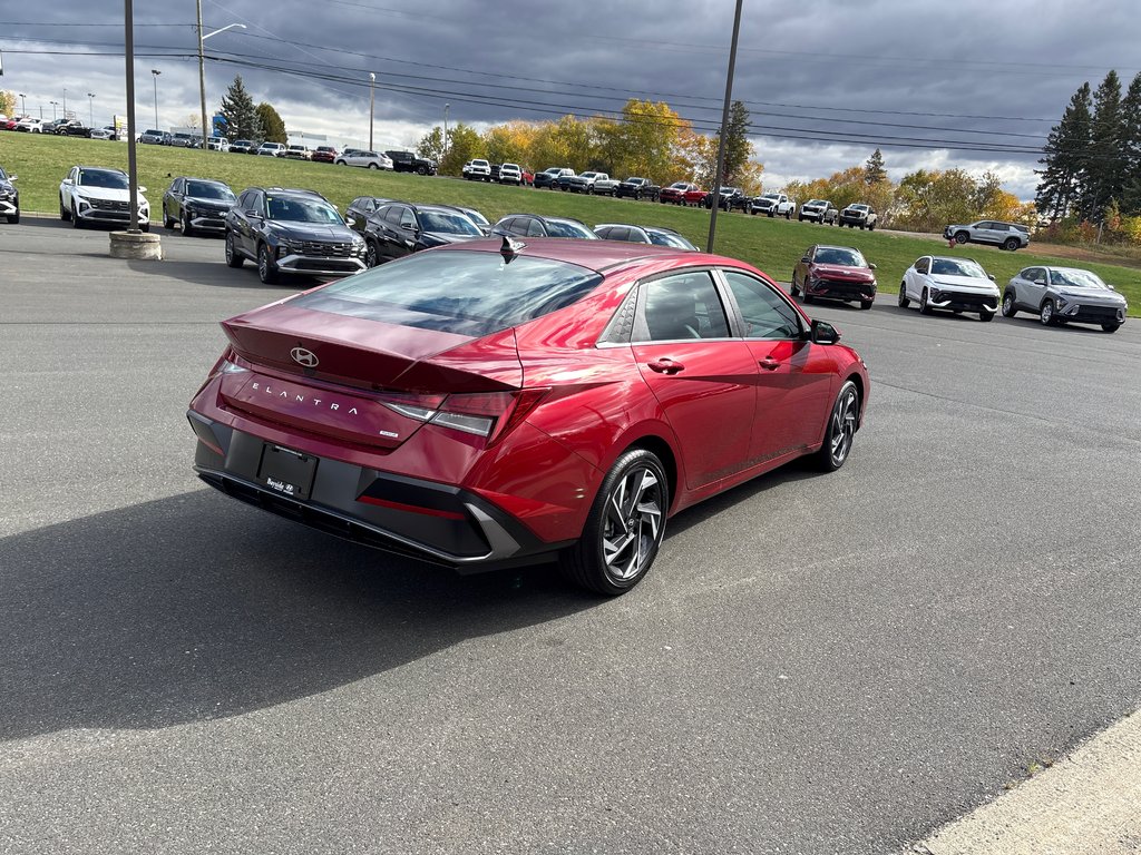 2025 Hyundai Elantra Hybrid Luxury DCT in Bathurst, New Brunswick - 10 - w1024h768px
