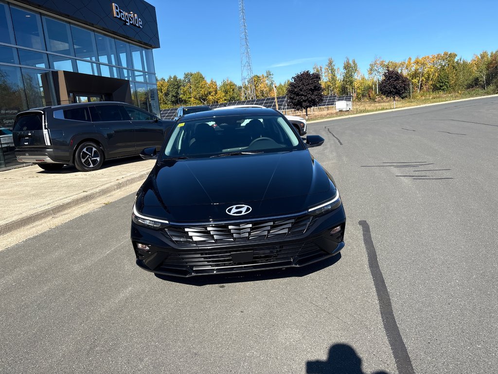 2025 Hyundai Elantra Hybrid Luxury DCT in Bathurst, New Brunswick - 2 - w1024h768px
