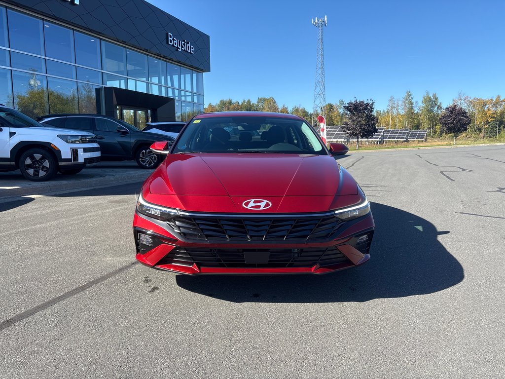 2026 Hyundai Elantra Hybrid Luxury Sedan in Bathurst, New Brunswick - 2 - w1024h768px