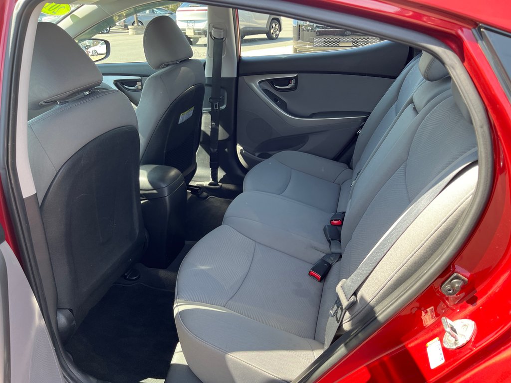 Hyundai Elantra GL 2013 à Bathurst, Nouveau-Brunswick - 11 - w1024h768px
