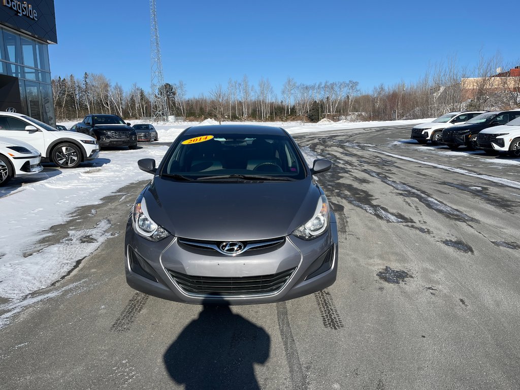 2014 Hyundai Elantra GL in Bathurst, New Brunswick - 2 - w1024h768px