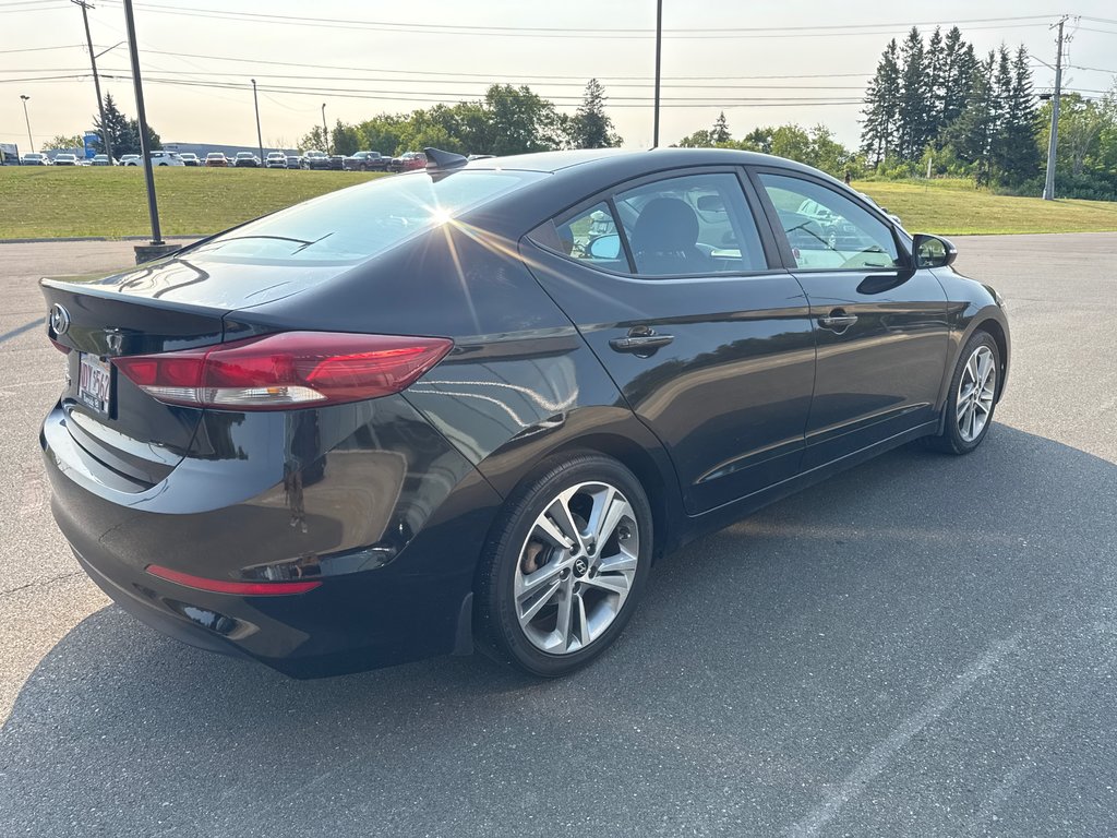 2017 Hyundai Elantra GLS in Bathurst, New Brunswick - 5 - w1024h768px