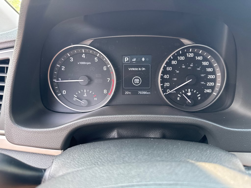 2017 Hyundai Elantra GLS in Bathurst, New Brunswick - 17 - w1024h768px