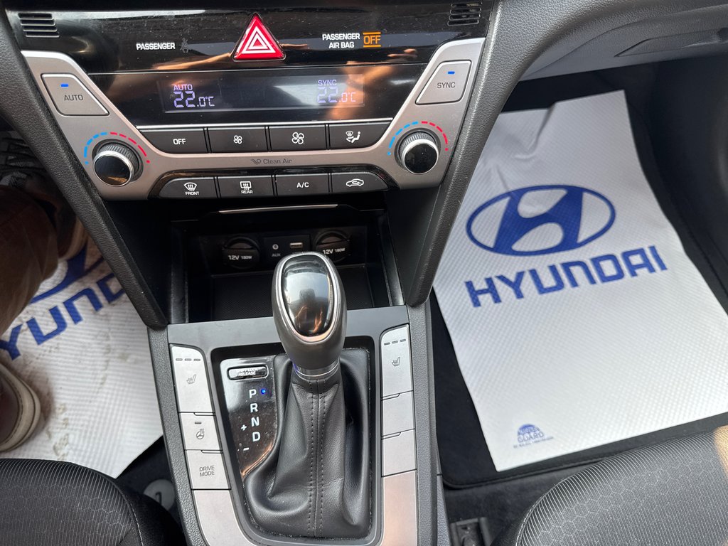 2017 Hyundai Elantra GLS in Bathurst, New Brunswick - 19 - w1024h768px