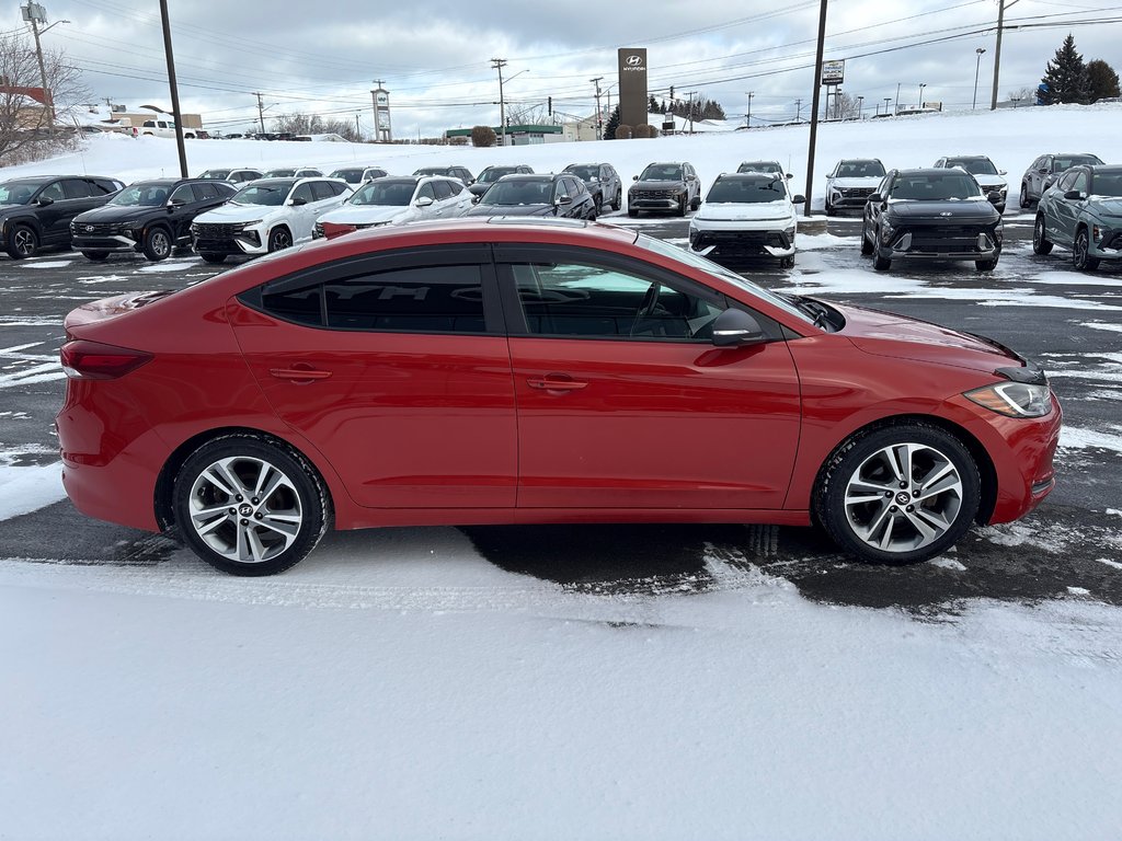 Hyundai Elantra GLS 2017 à Bathurst, Nouveau-Brunswick - 4 - w1024h768px
