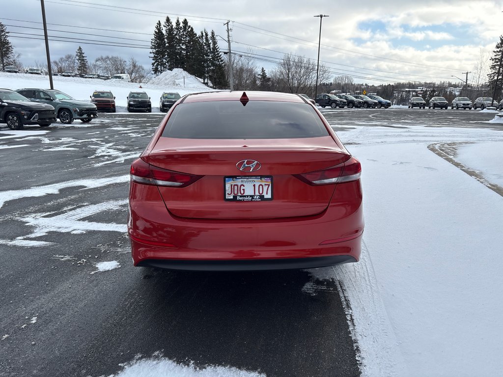Hyundai Elantra GLS 2017 à Bathurst, Nouveau-Brunswick - 6 - w1024h768px