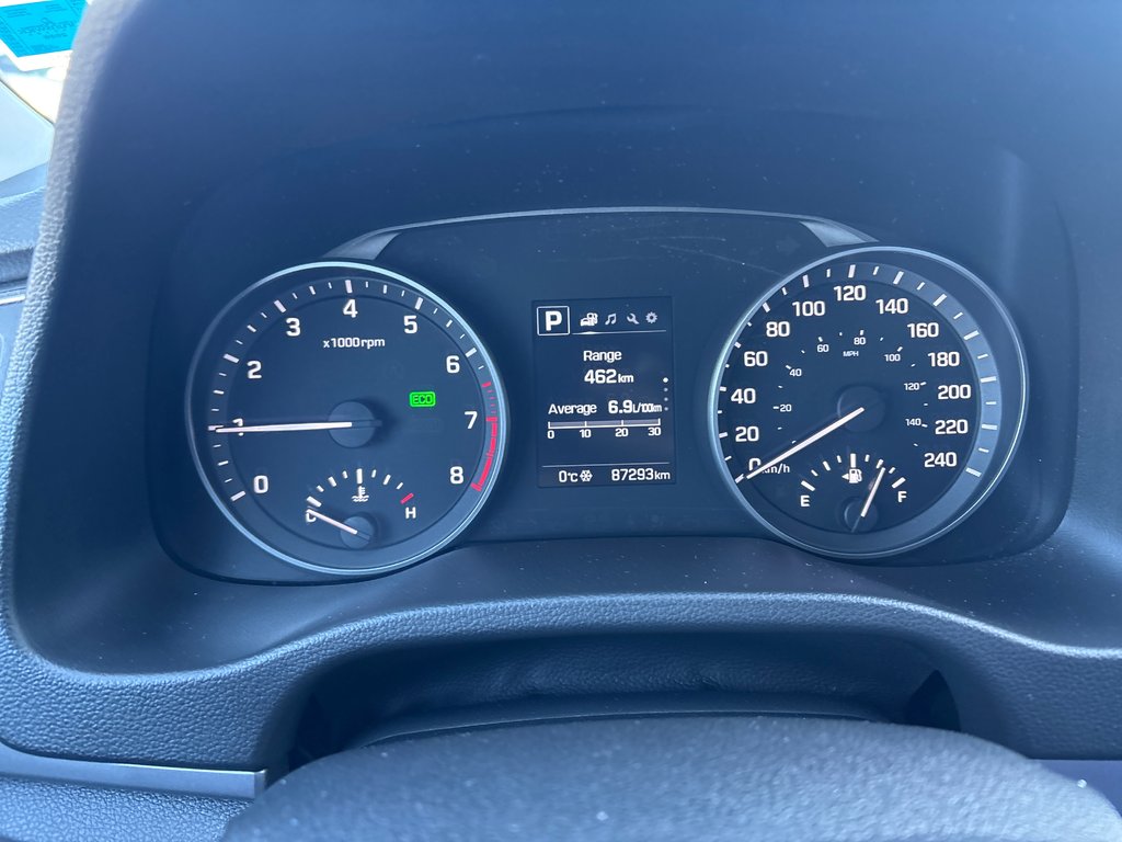 Hyundai Elantra GL 2018 à Bathurst, Nouveau-Brunswick - 16 - w1024h768px
