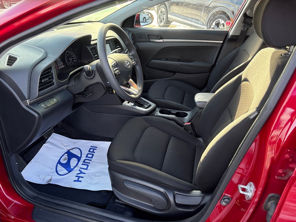 2019 Hyundai Elantra Essential in Bathurst, New Brunswick - 8 - w1024h768px