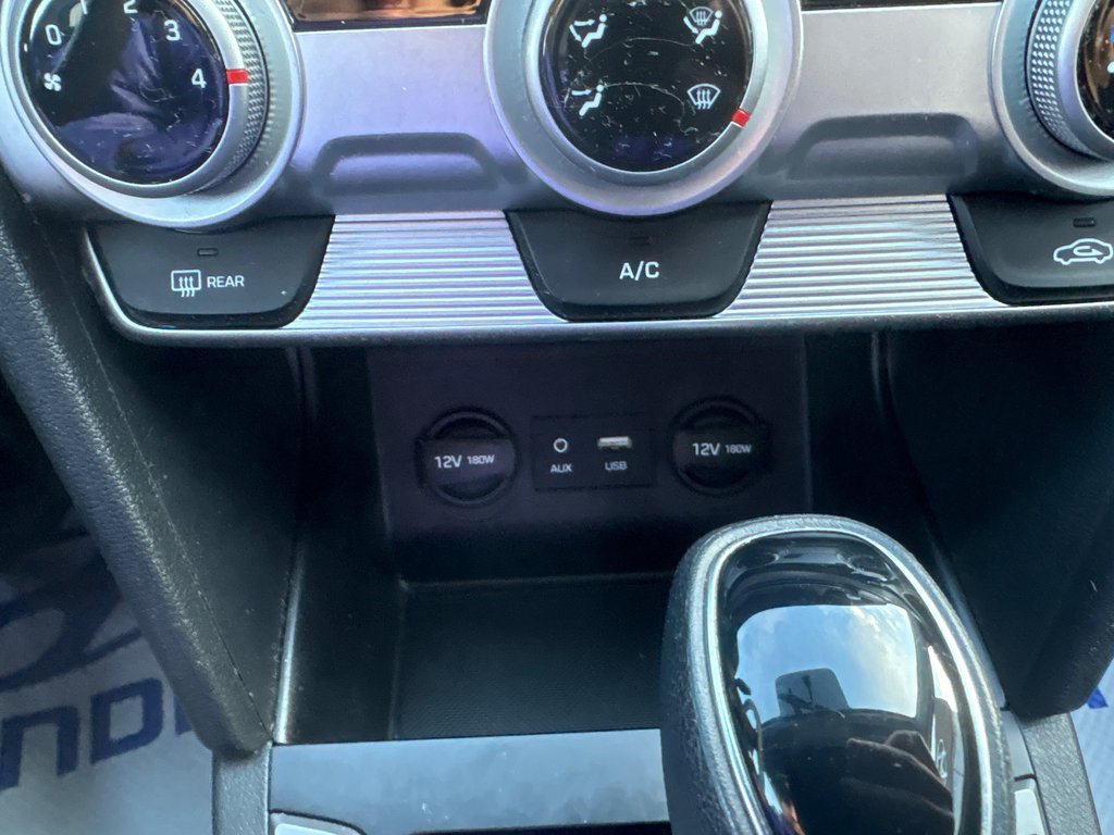 2019 Hyundai Elantra Essential in Bathurst, New Brunswick - 21 - w1024h768px