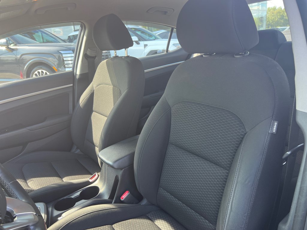 Hyundai Elantra Preferred 2019 à Bathurst, Nouveau-Brunswick - 13 - w1024h768px
