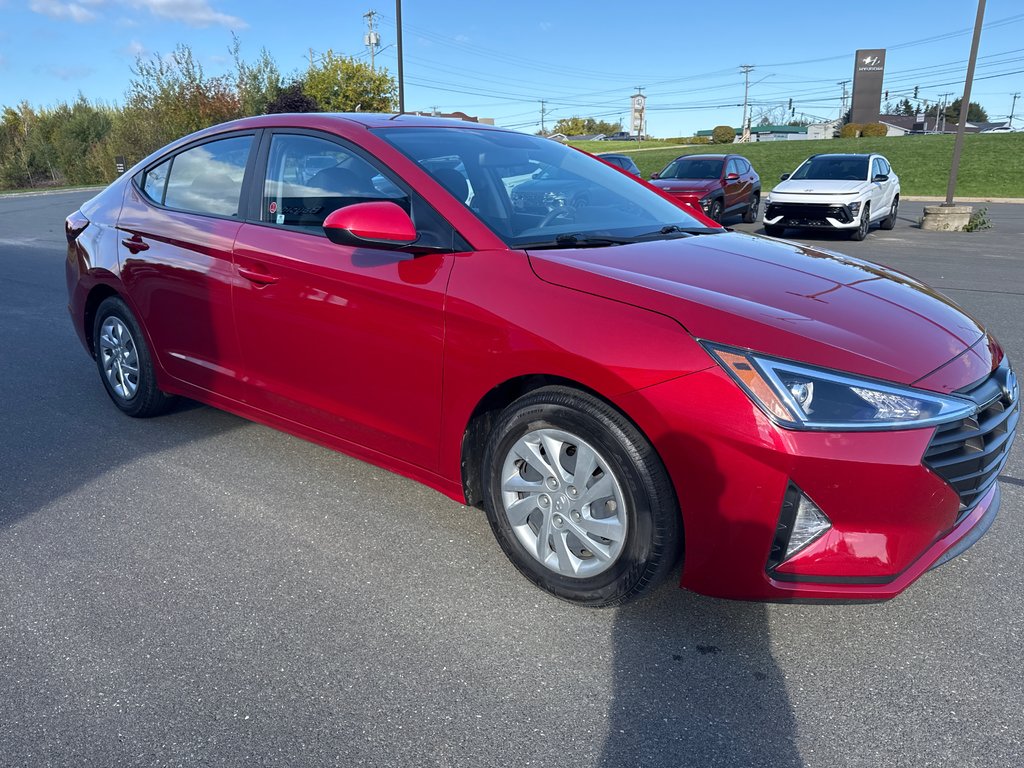 2020  Elantra Essential in Bathurst, New Brunswick - 4 - w1024h768px