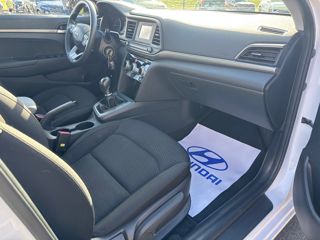 2020 Hyundai Elantra Essential in Bathurst, New Brunswick - 13 - w1024h768px