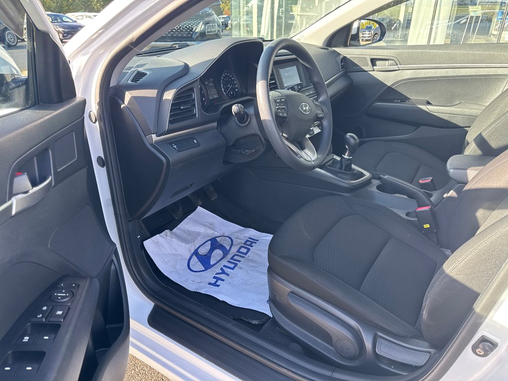 2020 Hyundai Elantra Essential in Bathurst, New Brunswick - 11 - w1024h768px