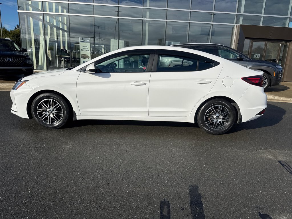 2020 Hyundai Elantra Essential in Bathurst, New Brunswick - 8 - w1024h768px