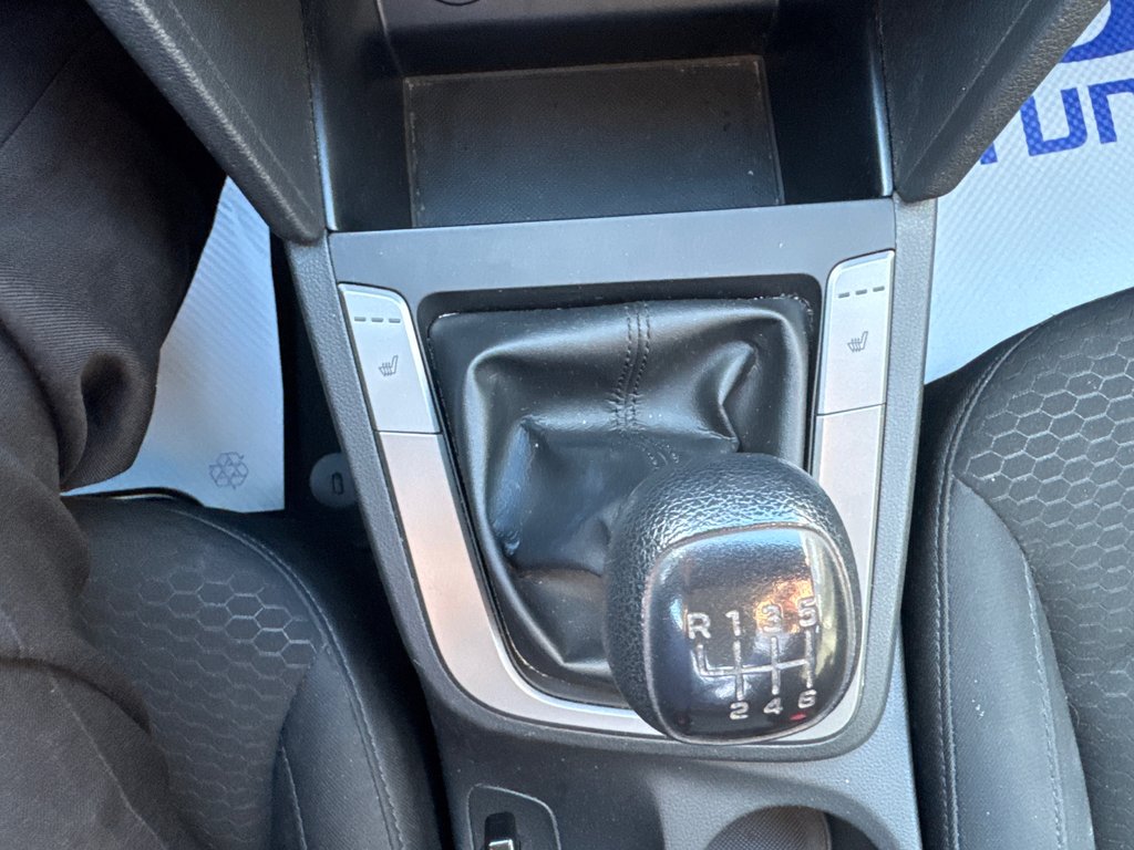 2020 Hyundai Elantra Essential in Bathurst, New Brunswick - 18 - w1024h768px