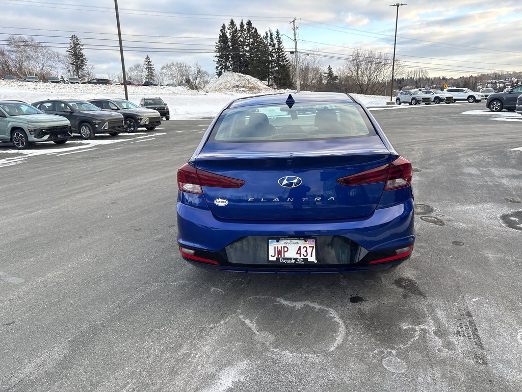 2020 Hyundai Elantra Preferred in Bathurst, New Brunswick - 5 - w1024h768px
