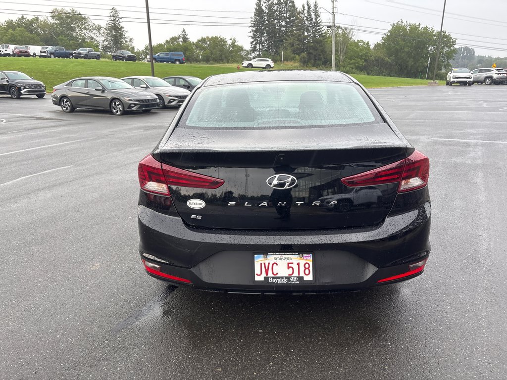 Hyundai Elantra Essential 2020 à Bathurst, Nouveau-Brunswick - 7 - w1024h768px