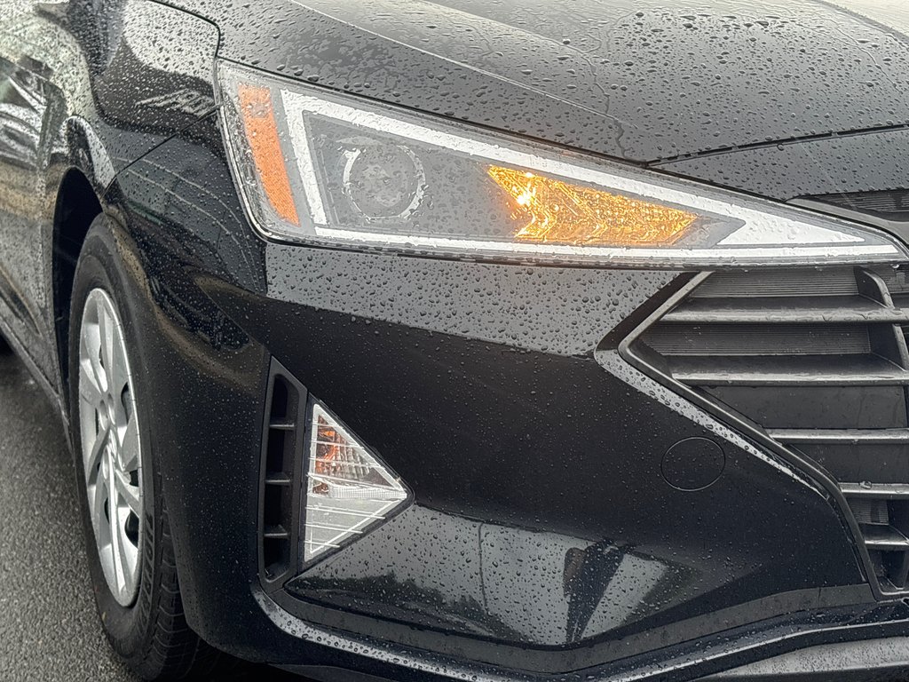 Hyundai Elantra Essential 2020 à Bathurst, Nouveau-Brunswick - 3 - w1024h768px