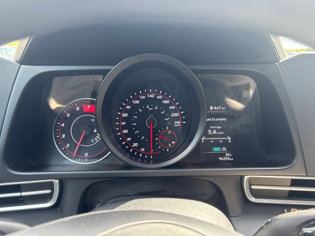 2021 Hyundai Elantra Essential in Bathurst, New Brunswick - 14 - w1024h768px