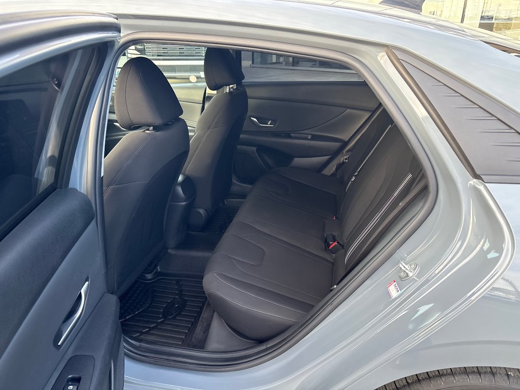 Hyundai Elantra Preferred 2022 à Bathurst, Nouveau-Brunswick - 8 - w1024h768px