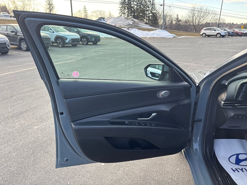 Hyundai Elantra Preferred 2022 à Bathurst, Nouveau-Brunswick - 12 - w1024h768px