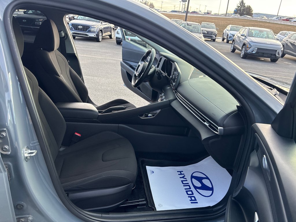Hyundai Elantra Preferred 2022 à Bathurst, Nouveau-Brunswick - 9 - w1024h768px