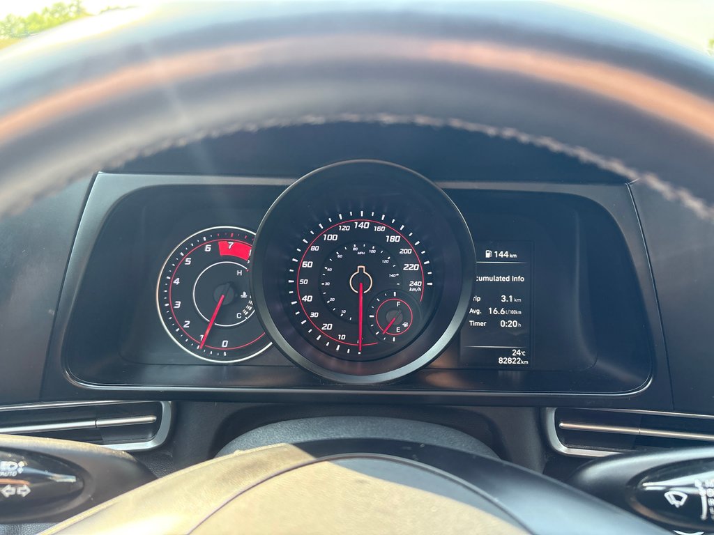 2023 Hyundai Elantra Preferred in Bathurst, New Brunswick - 14 - w1024h768px