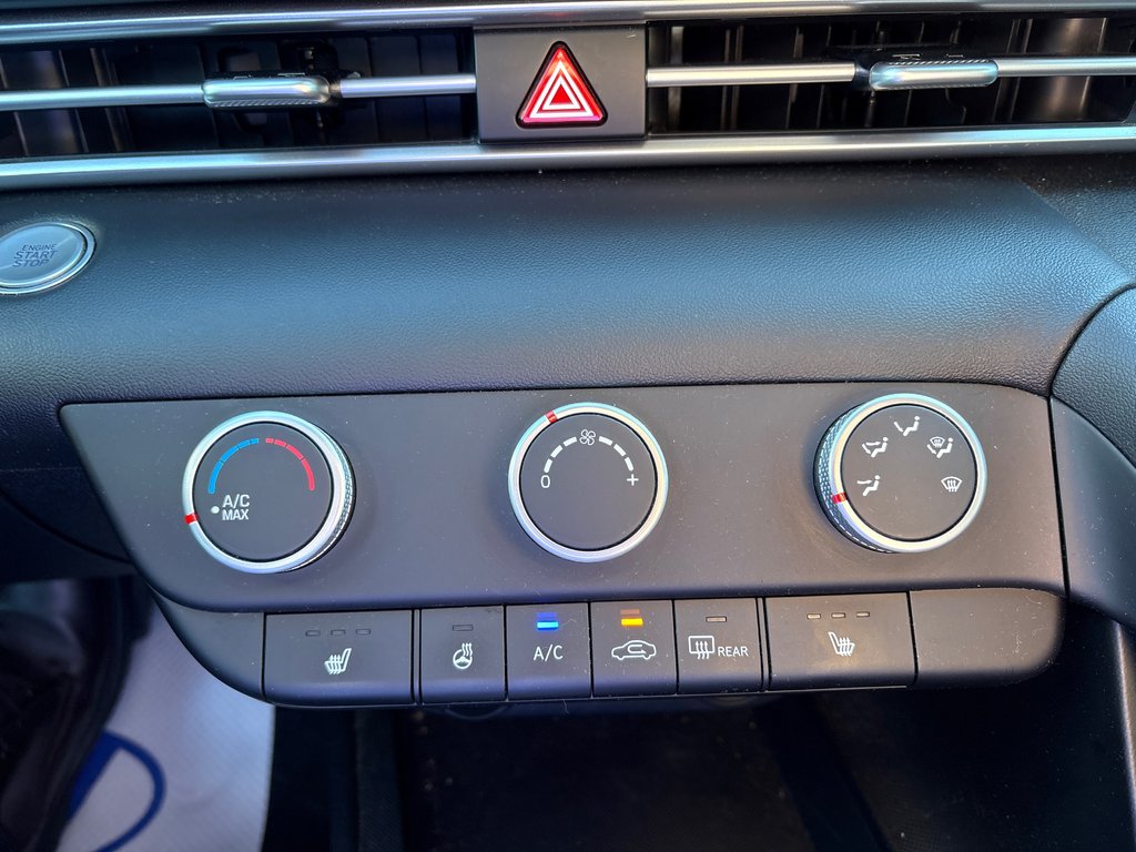 2023 Hyundai Elantra Preferred in Bathurst, New Brunswick - 23 - w1024h768px