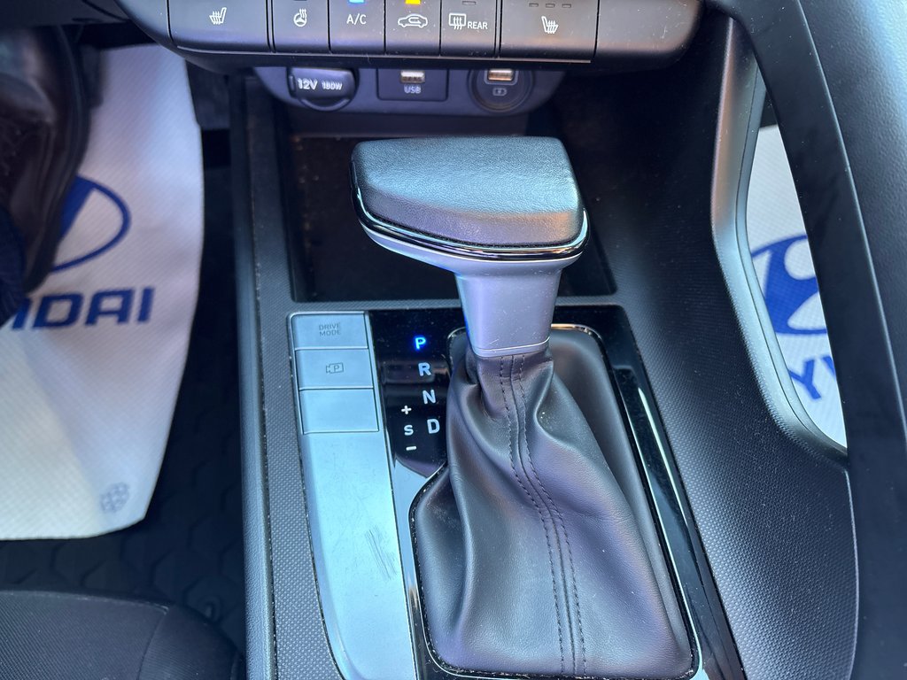 2023 Hyundai Elantra Preferred in Bathurst, New Brunswick - 24 - w1024h768px