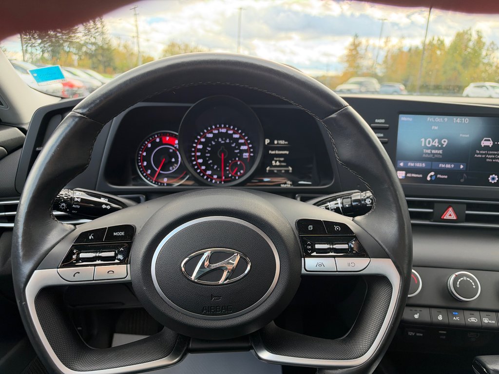 2023 Hyundai Elantra Preferred in Bathurst, New Brunswick - 20 - w1024h768px