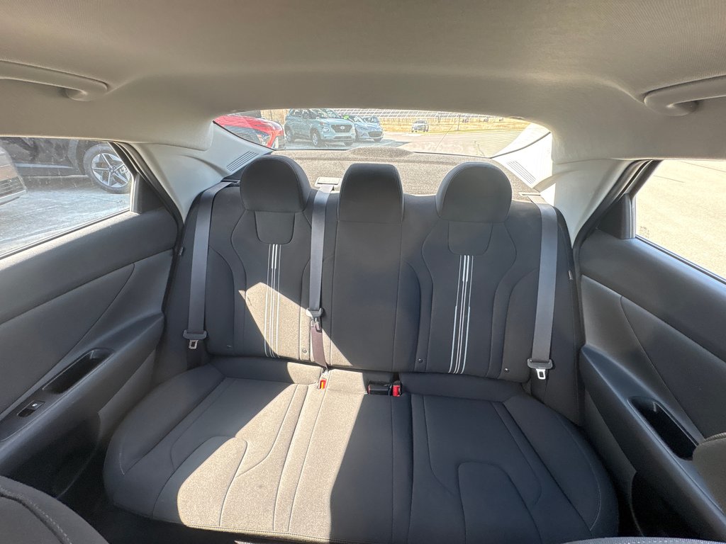Hyundai Elantra Preferred 2024 à Bathurst, Nouveau-Brunswick - 16 - w1024h768px