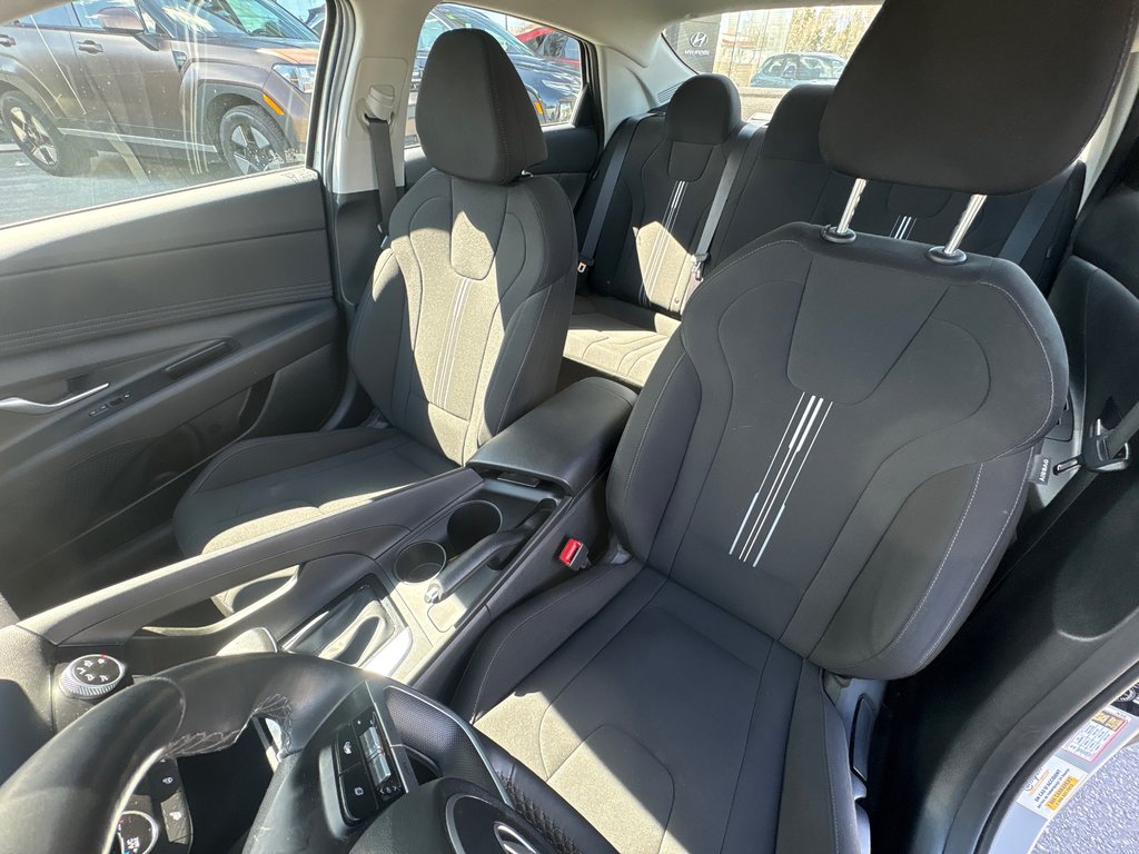 Hyundai Elantra Preferred 2024 à Bathurst, Nouveau-Brunswick - 15 - w1024h768px