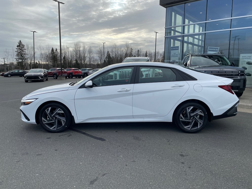 Elantra Preferred IVT w/Tech Pkg 2025 à Bathurst, Nouveau-Brunswick - 7 - w1024h768px