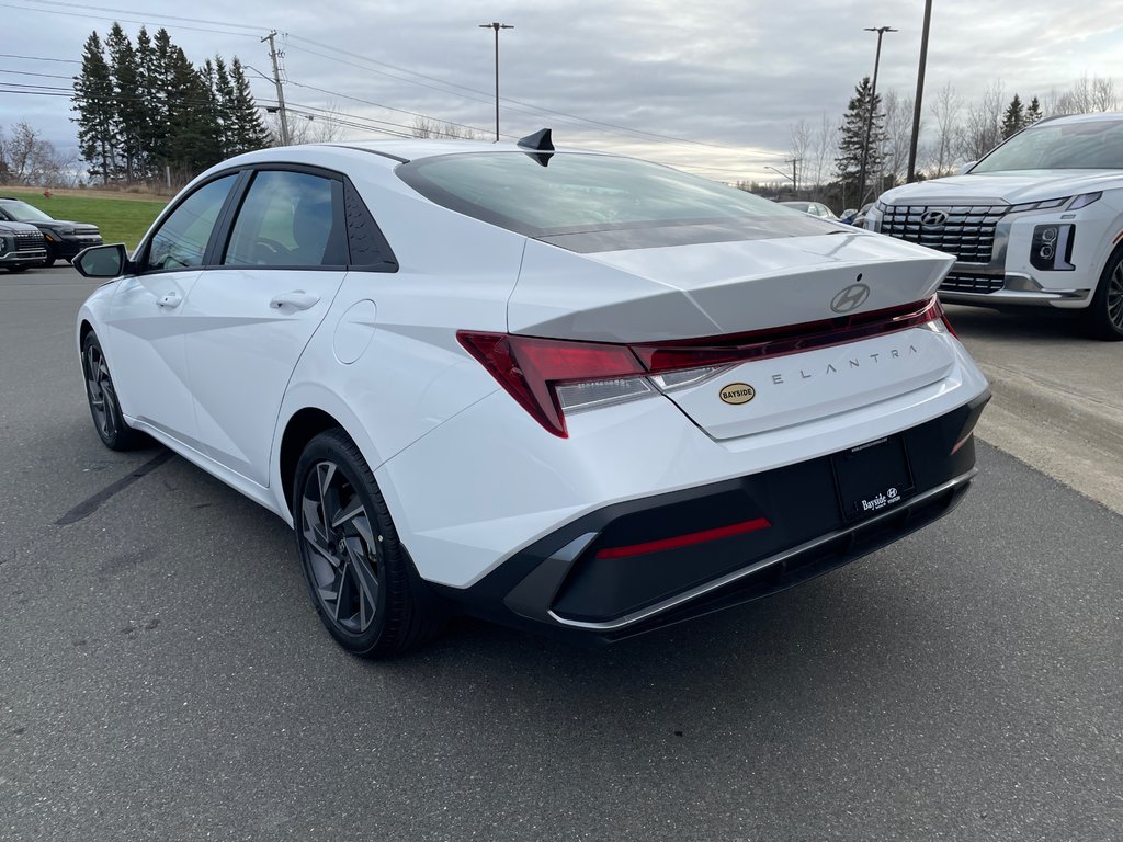 Elantra Preferred IVT w/Tech Pkg 2025 à Bathurst, Nouveau-Brunswick - 6 - w1024h768px