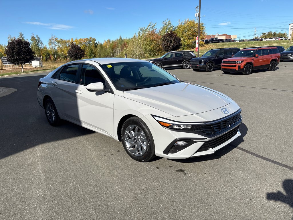 2025 Hyundai Elantra Preferred IVT in Bathurst, New Brunswick - 3 - w1024h768px
